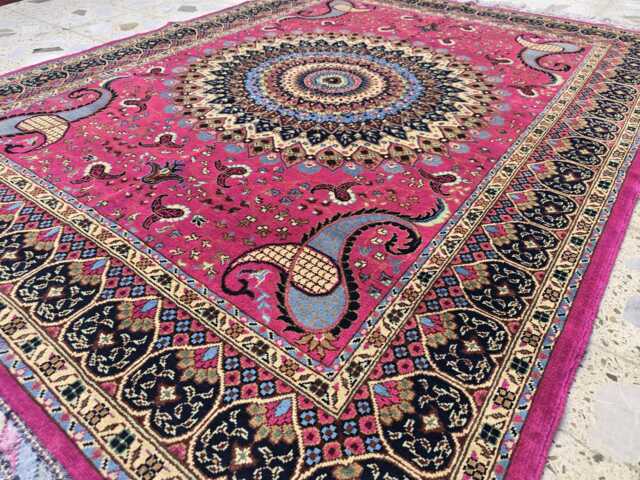 Handmade Wool Persian Tabriz Rug Fuchsia Pink Medallion, 6.5 X 4.8 Ft - image 1