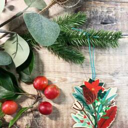 Christmas Foliage Decoration, Floral Wooden Christmas Ornament, Bauble, Xmas - thumbnail 2