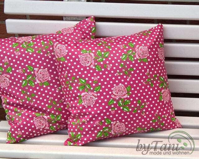 Water-Repellent Cushion Cover With Rose Motif - image 1