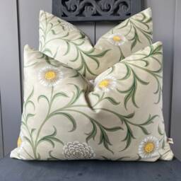 William Morris Scroll Cream Green Designer Fabric Sofa Cushion Pillow Cover - thumbnail 2