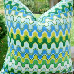 Geometric Green Blue Pillow Cover, Decorative Modern Designer Fabric Outdoor/Indoor - thumbnail 2
