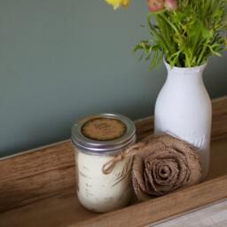 16Oz Handmade Soy Candle - thumbnail 2