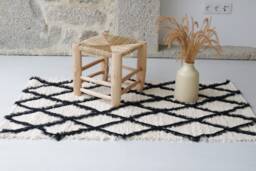 Medium Diamond Design Cream & Black Rug, Shag Rag Geometric Bathroom Bedroom Nursery Recycled Beiger Teppich - thumbnail 1