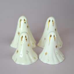 Spooky Ghost Sculpture Ceramic Oracle With Gold 24Ct Detail - thumbnail 2