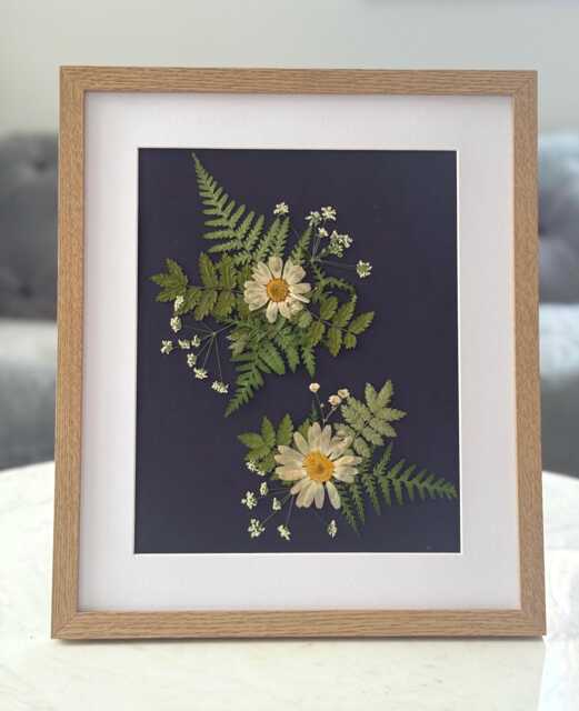 Dried Flower, Natural Glass Frame 30x35cm Wall Art - image 1