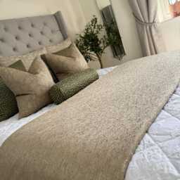 Elegant Gold Bed Runner, Cover, Luxury Throw Scarf Comforter, Double - King Size Bedcover Bedding Blake - thumbnail 3