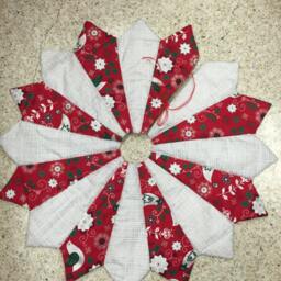 Quilted Christmas Tree Skirt Red, Silver, & White Holiday Decor - thumbnail 3