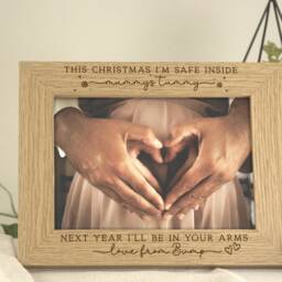 Bump's First Christmas - Pregnancy Gift For Expecting Parents, Grandparents To Be Engraved Frame For 7x5 Or 6x4 Picture - thumbnail 2