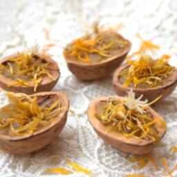 Summer Wedding Candles Beeswax Floral Floating Candle Favors Decor Centerpiece Tea Light Party Petals Walnut Shell 5 Pcs Gift - thumbnail 2