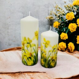 Set Of 2 Daffodil Tall Pillar Candles, Themed Candle Gift Set, Mothers Day Home Decorations - thumbnail 3