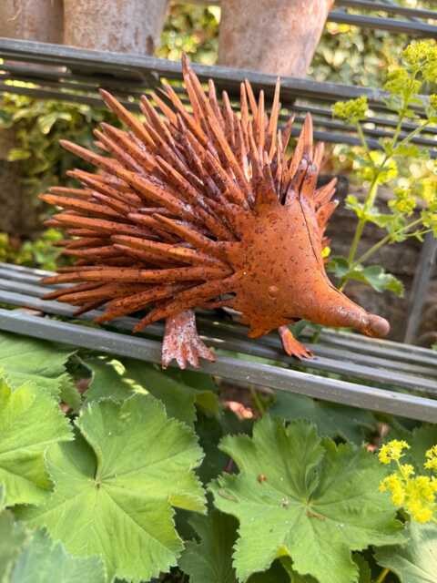 Metal Hedgehog Rust Finish - image 1