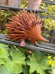Metal Hedgehog Rust Finish - thumbnail 1