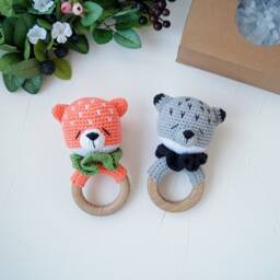 Crochet Fox Baby Toy With Beech Wood Ring Woodland Gift - thumbnail 4