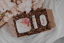 Customizable Gift Box/Scented Flower Candle Bath Salts Well-Being Fondant Mother's Day