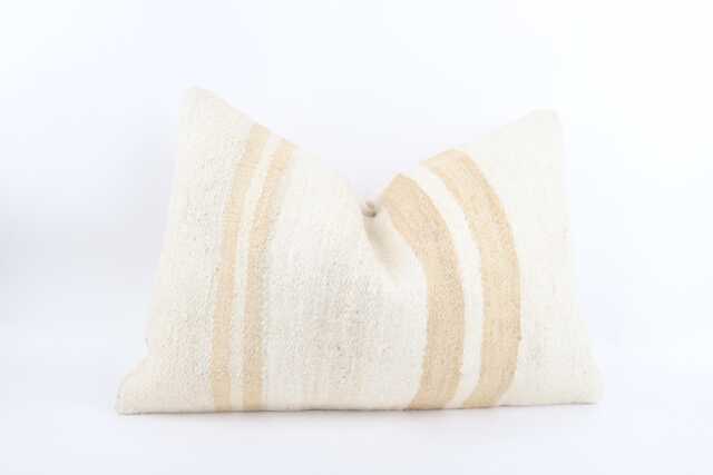 Handwoven Wool Kilim Pillow Cover Vintage Turkish Rug Accent, 16x24 - image 1