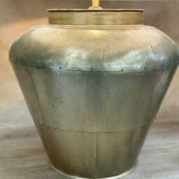 Brass Table Lamp With Linen Shade - Wide Curved Base Design - thumbnail 4