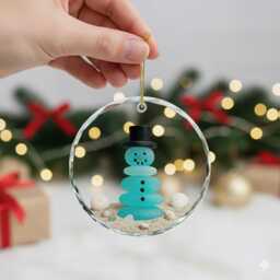 Snowman Seaglass Ornament, Glass Family Christmas Gift, Coastal Holiday Decor, Beach Tree Decoration - thumbnail 4