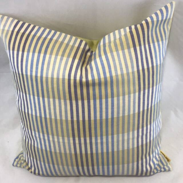 striped Linen Cushion Covers With Pea-Green Back - image 1