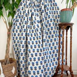 Kantha Quilted Stitch Pure Cotton Reversible Bed Throw King Size Quilt - Handmade Handprint Country Elegant White Blue Mughal Marigold - thumbnail 2
