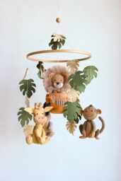 Safari Baby Mobile, Safari Animal Jungle Girafi Nursery Decor - thumbnail 1