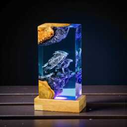 3D Pterosaur Resin Night Light - Winged Dragon Sculpture Lamp - thumbnail 3