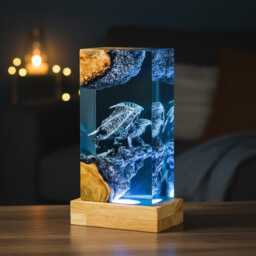 3D Pterosaur Resin Night Light - Winged Dragon Sculpture Lamp - thumbnail 4