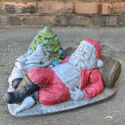 Relaxing Santa Claus Statue Concrete Holiday Figurine Christmas Garden Decoration Indoor Sculpture Handmade Xmas Ornament Gift
