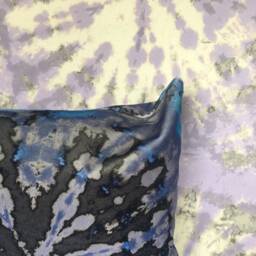 Tie Dye Circle Velvet Cushion - Mauve - thumbnail 2
