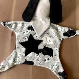 Baby Blanket/Cuddle Cloth/Lovie/Thumb Sucking Blanket - thumbnail 3