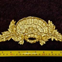 Large Ornate Applique Gilt White French Style Decorative Wall Furniture Onlay Moulding Pediment Plastic Decoration - thumbnail 2