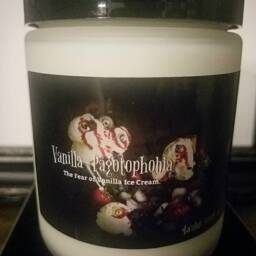 Vanilla-Pagotophobia - The Fear Of Vanilla Ice Cream - 9Oz Glass Soy Wax Jar Candle - thumbnail 2
