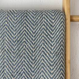 Extra-Large 100% Soft Cotton Throws in A Timeless Chevron Pattern With Fringed Edge 230cm X 255cm - thumbnail 3