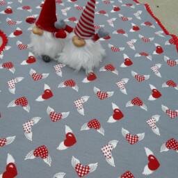 Christmas Tree Skirt With Heart Fabric Xmas Holiday Decor Swedish Ornament Hearts - thumbnail 3