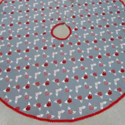Christmas Tree Skirt With Heart Fabric Xmas Holiday Decor Swedish Ornament Hearts - thumbnail 2