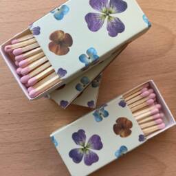 Western Wildflower Pressed Flower Candle Botanical Floral Decoration - 3x6 in Pillar Candle - thumbnail 2