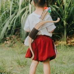 Personalized Wooden Bow & Arrow, Handmade Archery Toy Set, Safe Waldorf Outdoor Gift For Kids, Montessori Pretend Play, Christmas - thumbnail 3