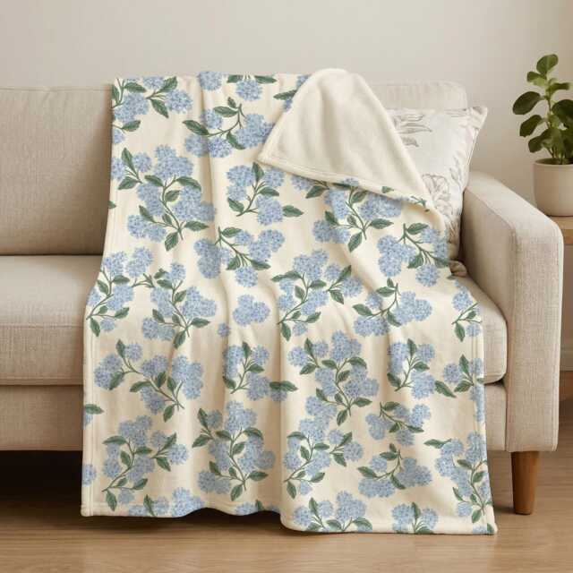 Blue Hydrangea Blanket, Gifts For Lover, Garden Flower Bedding, White Gift Woman - image 1