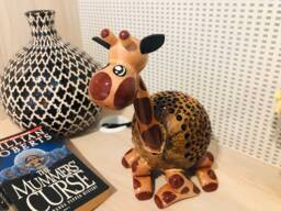 Giraffe Sitting Animal Lamp Coconut Shell Bedroom Table Floor Light Wooden Garden Handmade - thumbnail 1