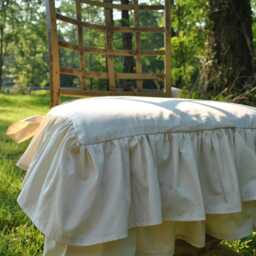 White Ruffled Chair Cover - thumbnail 4