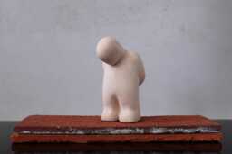 Shame - Expressive Ceramic Figurine For Sandplay & Counseling - thumbnail 1