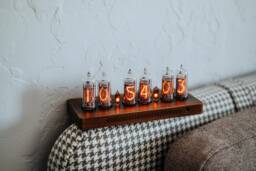 In-14 Nixie Clock in Slim Wooden Enclosure With A Clear Plastic Bottom Cover