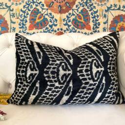 Handwoven Silk Velvet Ikat Pillow Cover, Black & White - thumbnail 2