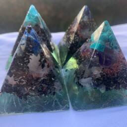 4 Pc Orgone Pyramid Set - Handmade Healing Crystal Emf Protection - thumbnail 4