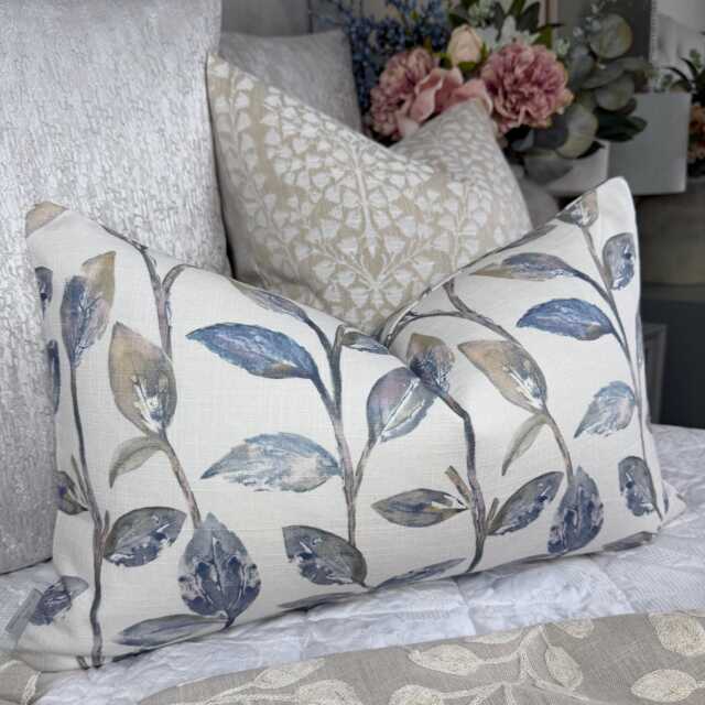"Blue Leaf Lumbar Cushion Cover 12"" ?? 20" - image 1