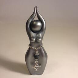 Diana - Artemis Story Goddess Statue - Sculpture, Maiden, Huntress, Moon Goddess, Wisdom, Priestess, Arrow, Story Goddess - thumbnail 3