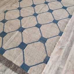 Handwoven Wool Jute Flatweave Rug With Geometric Lattice Pattern in Natural & Indigo - thumbnail 2