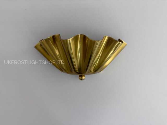 Mid Century Half Flower Wall Sconce Light - Modern Fixture Beautiful For Bedroom, Or Patio Home D??cor - image 1