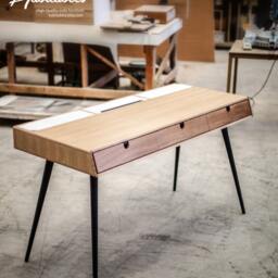 Desk in Oak Wood , Bureau Dressing Table Office Desk, Classic, Mid Century, Modern, Tantik - thumbnail 2