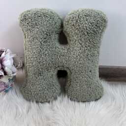 Boucl?? Letter Pillow, Faux Fur Monogram, Personalized Throw Pillow - thumbnail 3