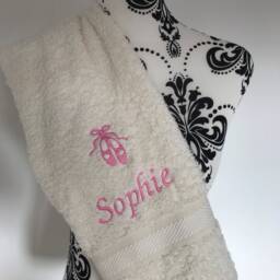 Dance Towel - Personalised Face Cloth/Hand Bath = Ballet Shoes - thumbnail 3